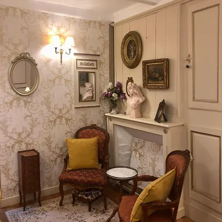 Reglisse Et Pain D'epices - D'hotes B&B 옹플뢰르