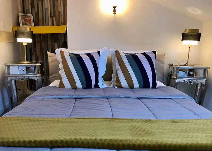 Reglisse Et Pain D'epices - D'hotes 3* Онфлер