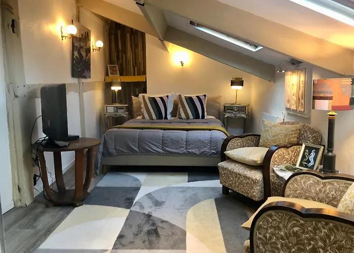 Reglisse Et Pain D'epices - D'hotes Bed & Breakfast 3*